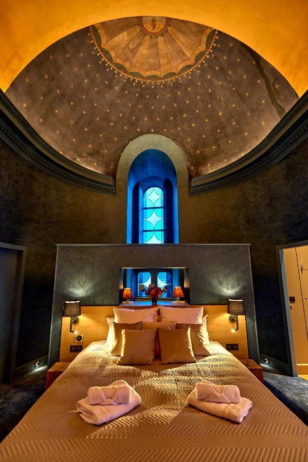 La Chapelle, Les Suites Du Palais, L'Unique 5 Etoiles De Nevers, Suite D'Exception, By Primo C0Nciergerie Екстериор снимка