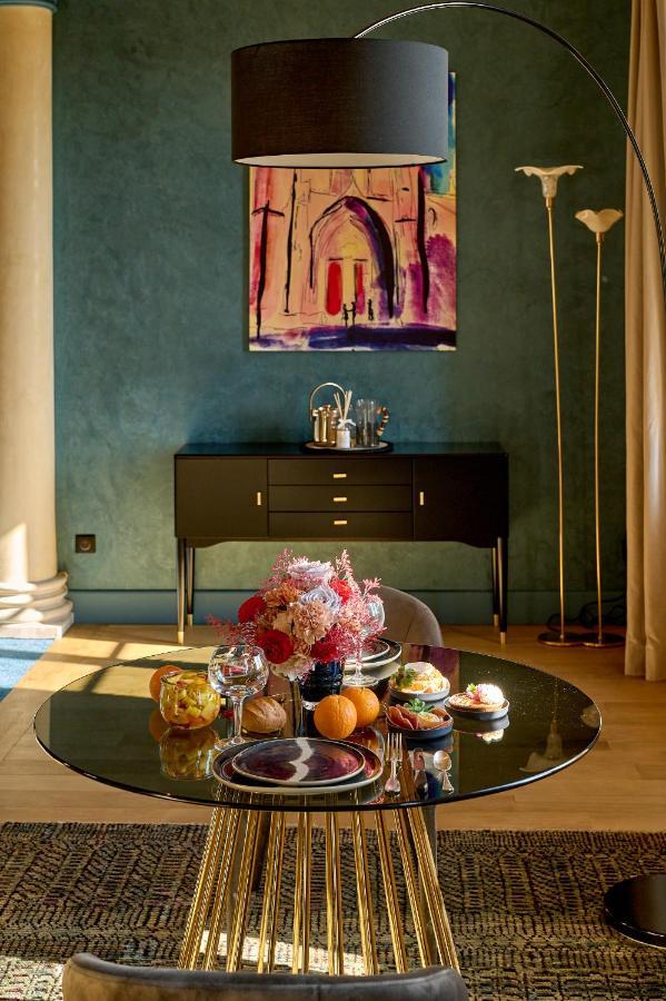 La Chapelle, Les Suites Du Palais, L'Unique 5 Etoiles De Nevers, Suite D'Exception, By Primo C0Nciergerie Екстериор снимка