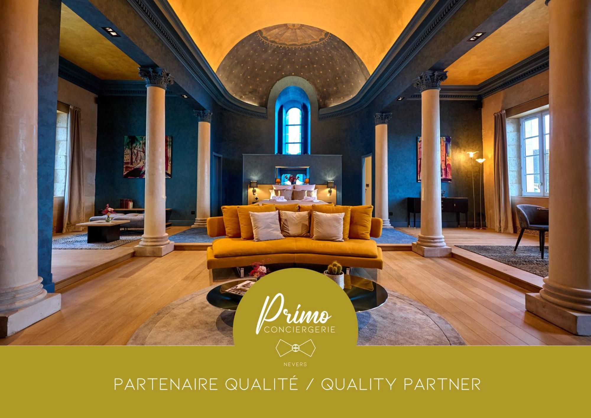 La Chapelle, Les Suites Du Palais, L'Unique 5 Etoiles De Nevers, Suite D'Exception, By Primo C0Nciergerie Екстериор снимка